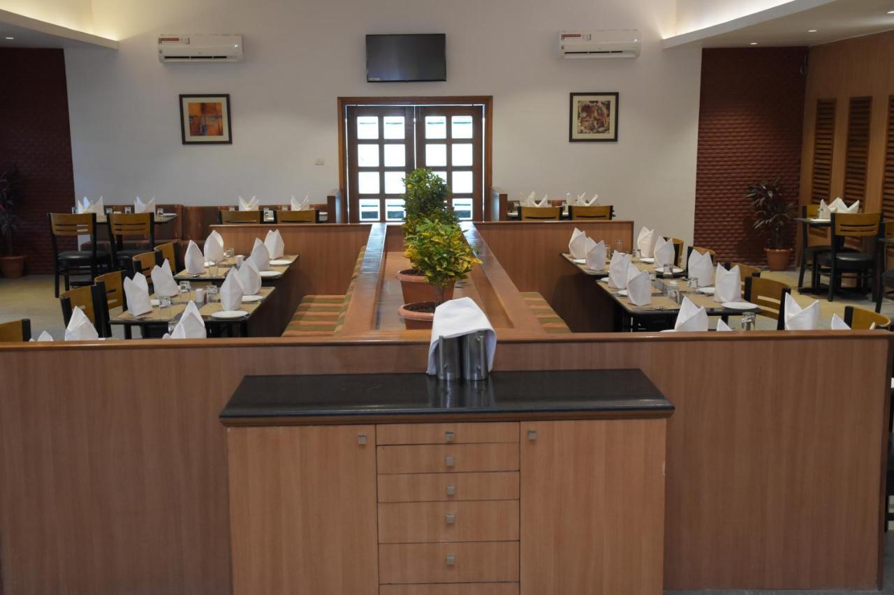 The Fern Sardar Sarovar Resort Kevadia, Gujarat Экстерьер фото